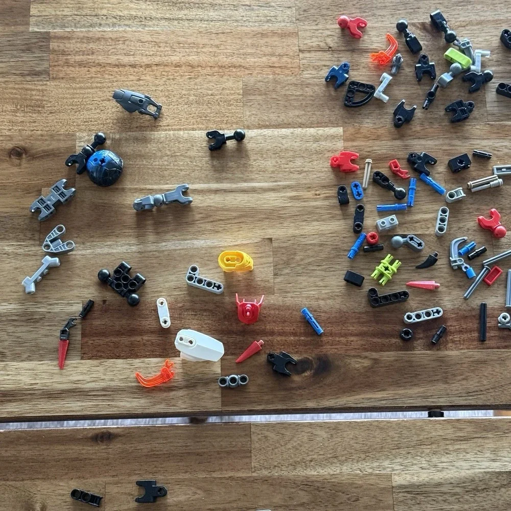 Lego more than